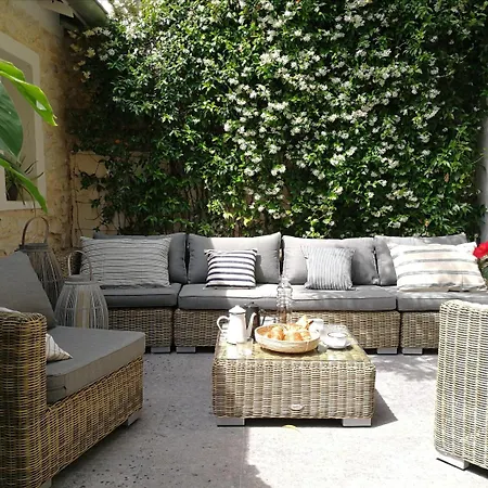 Frühstückspension Antichambre 4*